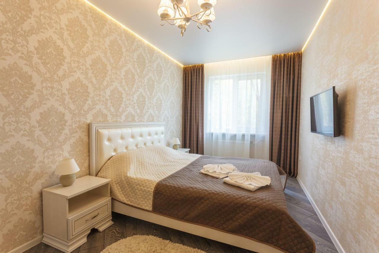 Apartment Dom Kino Minsk Ngoại thất bức ảnh
